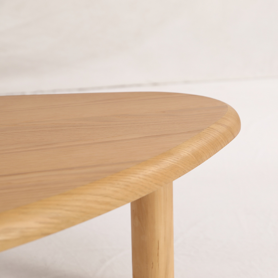 Couchtisch 'Uovo' 116,5x73cm - Natur