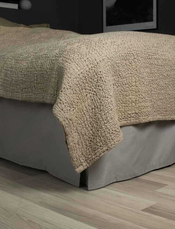 Tagesdecke 'Dani' 260x260 - Beige