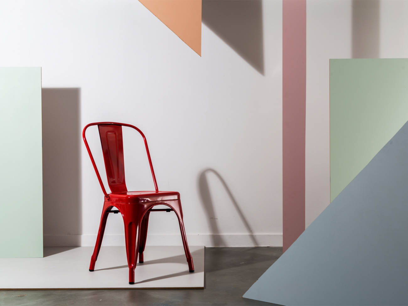 Stuhl 'Montmartre' - Rot lackiert