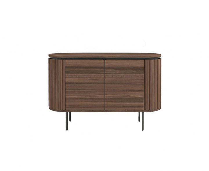 Sideboard \'Kärra\' - Walnuss/Schwarz in der Gruppe Kampagne / Möbel / Regale & Aufbewahrung bei Reforma (2374-walnut-svart)