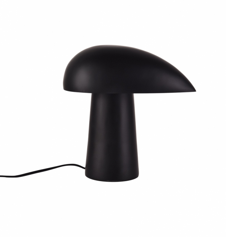 Lampe \'Karlskrona\' - Schwarz in der Gruppe Beleuchtung / Lampen / Tischleuchten bei Reforma (87650-black)